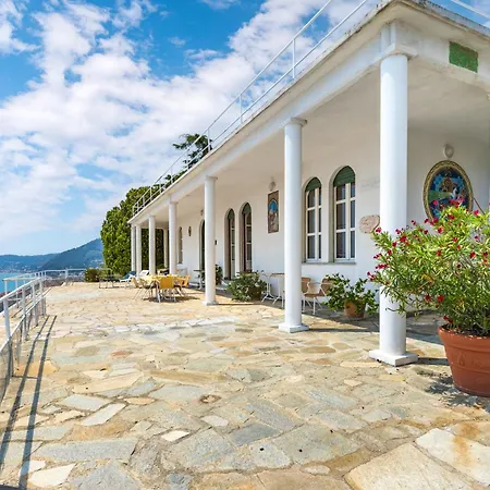 Villa Hostdomus - Nautilus With Private Parking