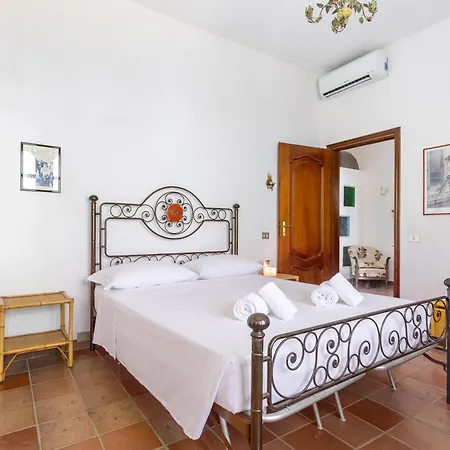 Hostdomus - Nautilus With Private Parking Villa Alassio